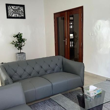 Residence La Renaissance De Dakar Ouakam Exterior photo